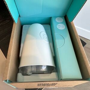 Brand New in Box Tao Clean Sonic Toothbrush